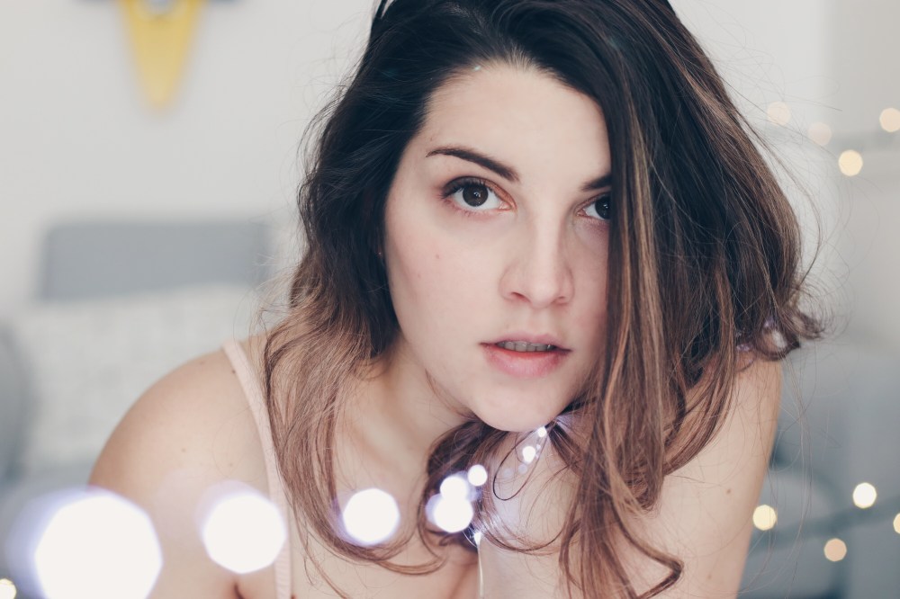 Lyziemccake x Lemon Curve